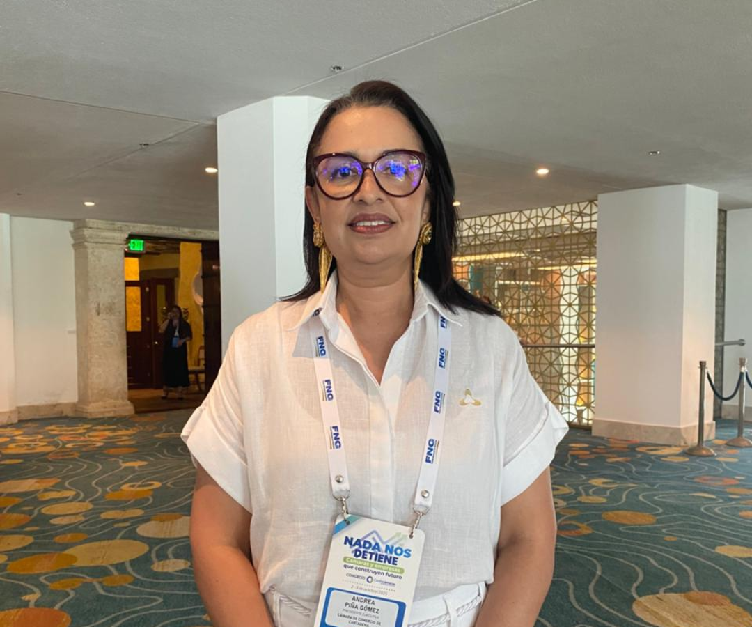 Andrea Piña Gómez, Cámara de Comercio de Cartagena