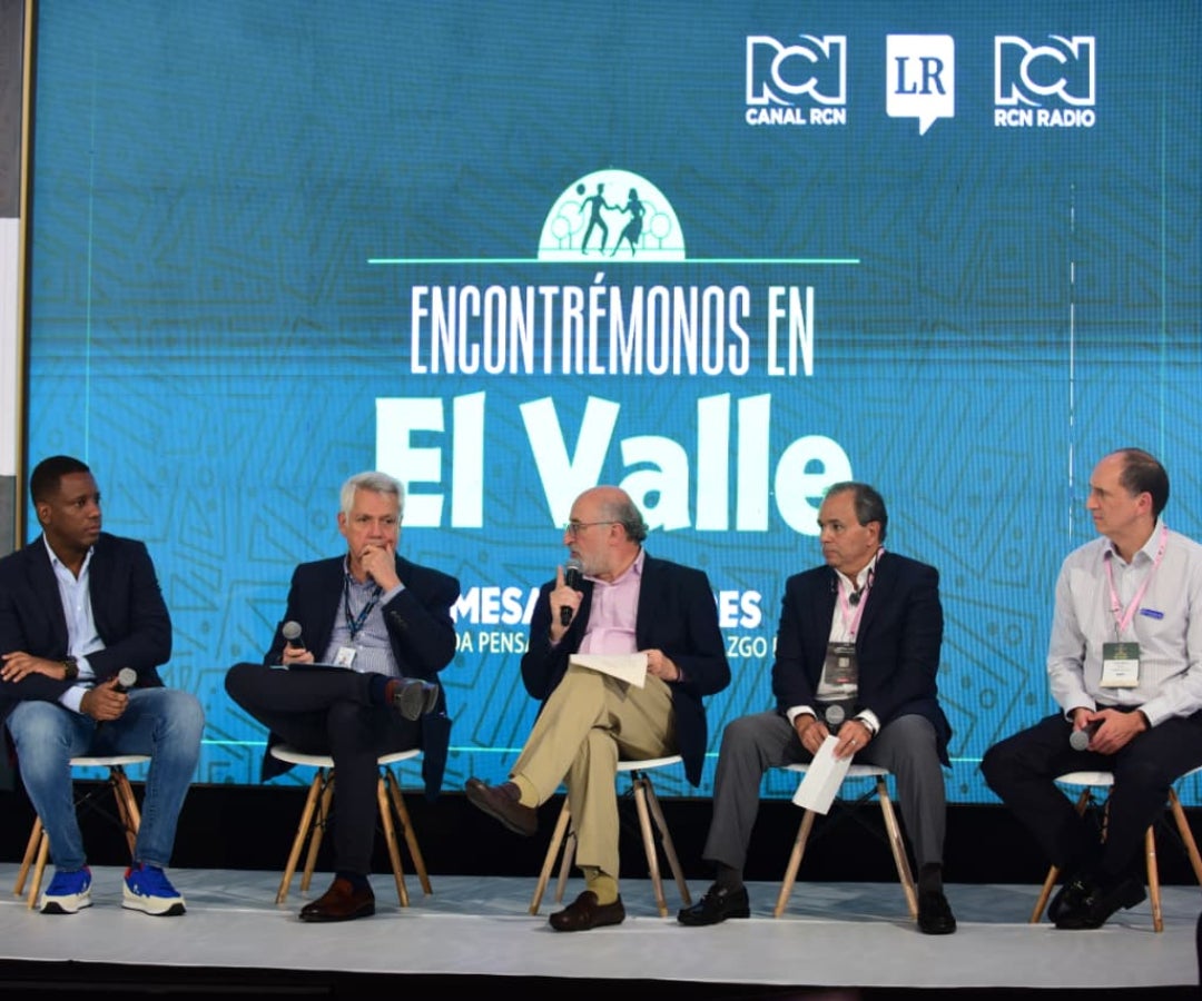 Panel Valle del Cauca: Identidad, Desarrollo e Inversión