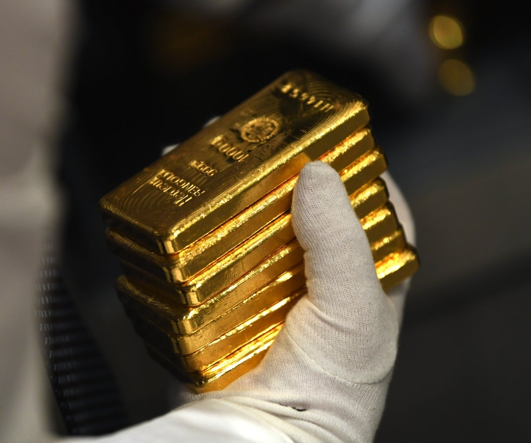 Oro está cerca de superar barrera de US$4.000