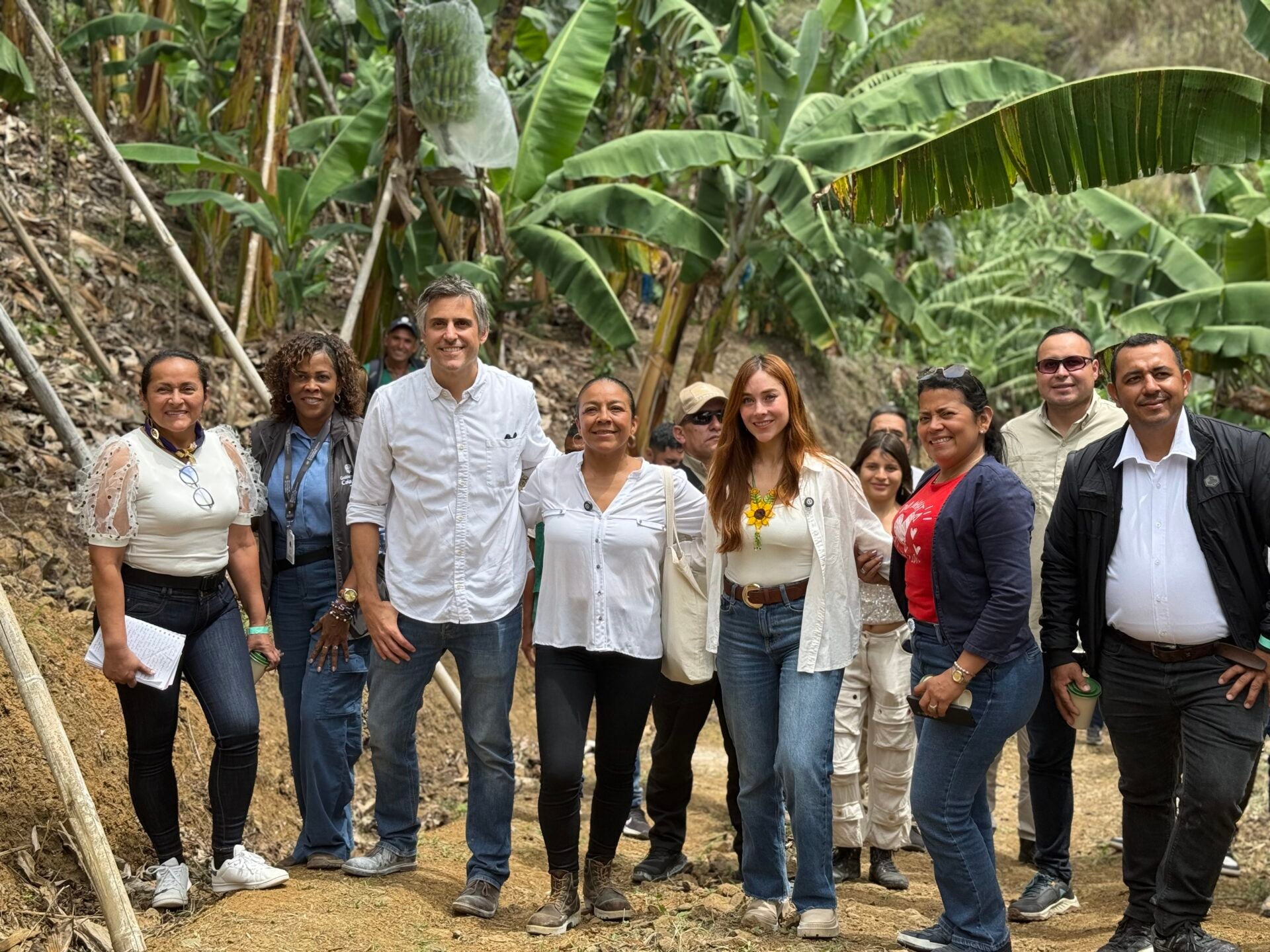 Visita de Grupo Éxito a cultivos