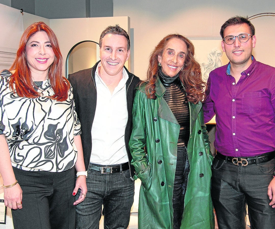 Paola Enamorado, gerente de Mercadeo de BoConcept Colombia; Alejandro Sardi, CEO de Crusardi; Pilar Castaño, experta en moda; y Wilmer Rincón, gerente Financiero de Crusardi.