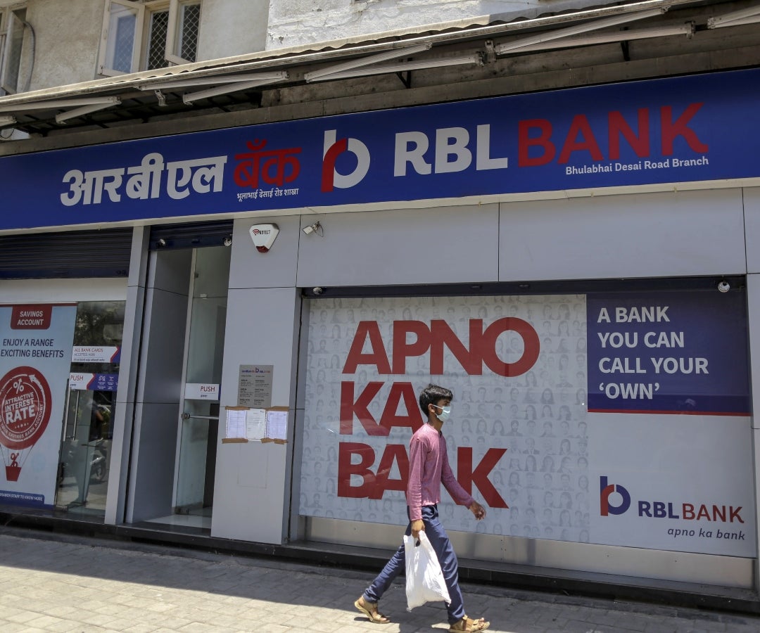 Emirates NBD invertirá hasta US$3.050 millones en el prestamista privado indio RBL