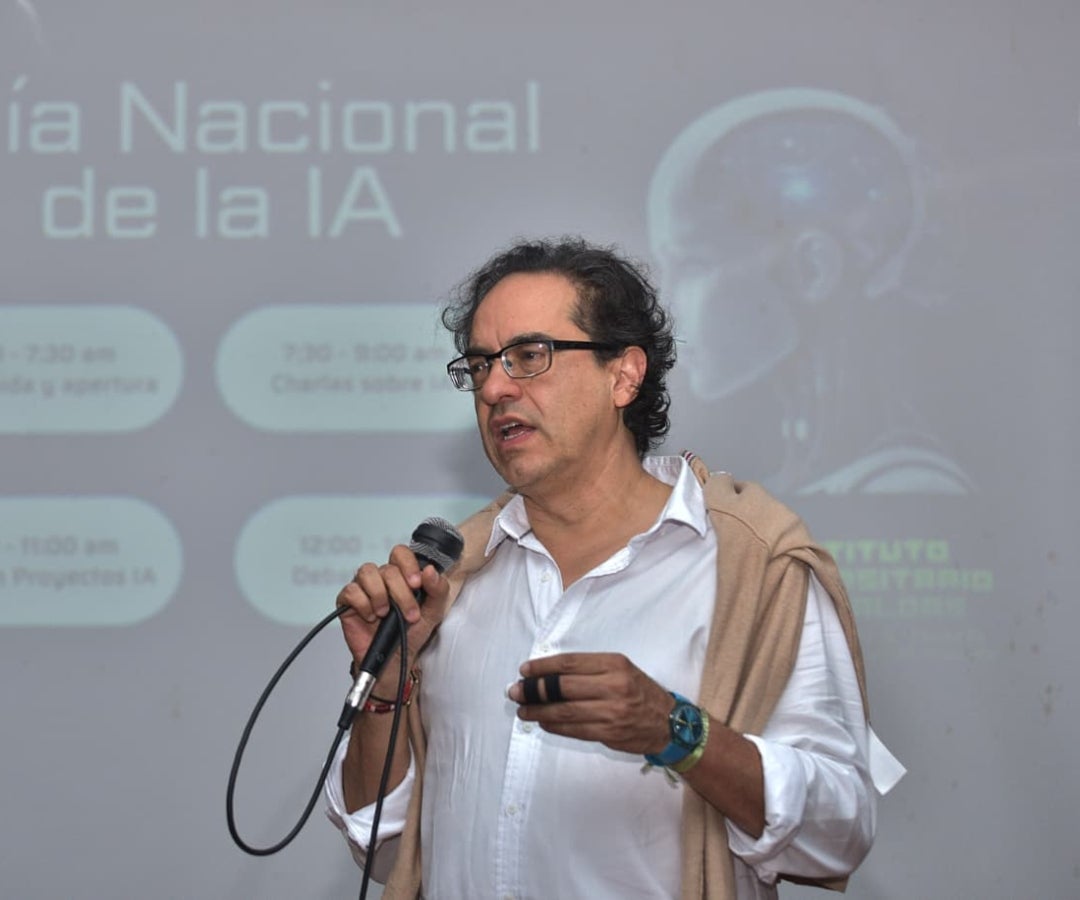 Óscar Sánchez, director de Computadores para Educar