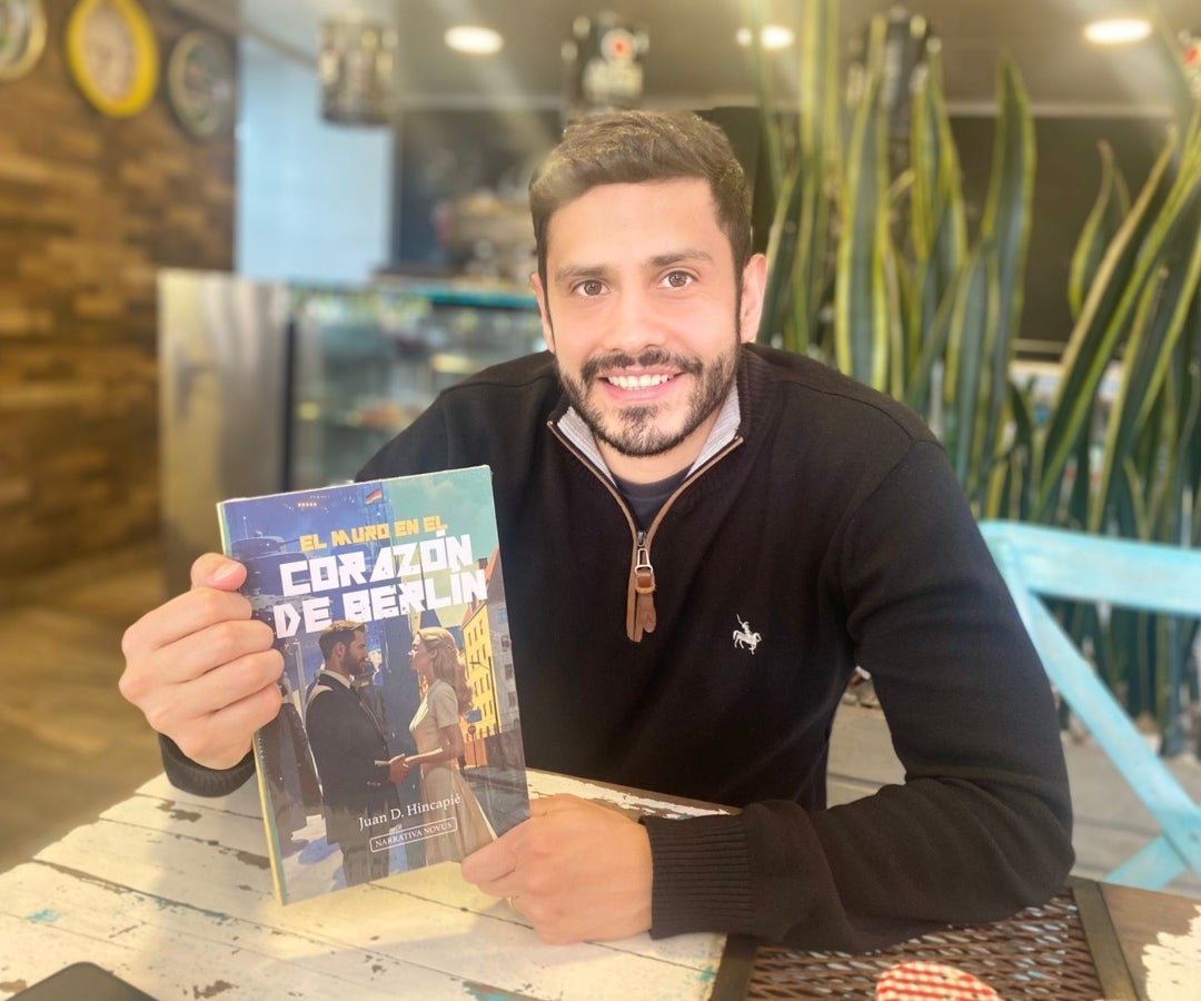 Juan David Hincapié, autor de “El Muro en el Corazón de Berlín”