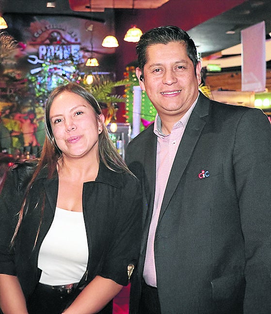 Sara Calderón, directora comercial Europcar GSA Colombia; y Andrés Bohórquez, director comercial Bogotá para CIC Travel.