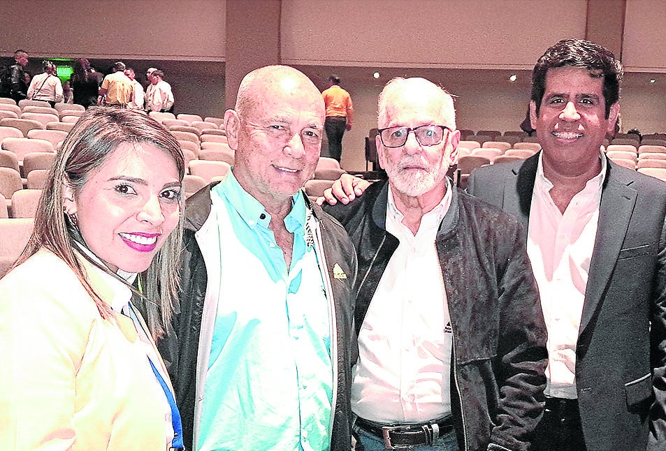Marilú Pallares, gerente de la Cooperativa de Caficultores del Catatumbo; Julio Delgado, presidente del Comité Departamental de Cafeteros de Norte de Santander; Armando Amaya, representante del Comité Nacional de Cafeteros; y Javier Tovar, representante del Comité Directivo Nacional del Magdalena.
