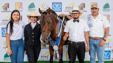 Se tuvieron competencias en Trote y Galope, Trocha y Galope y, Trocha Colombiana