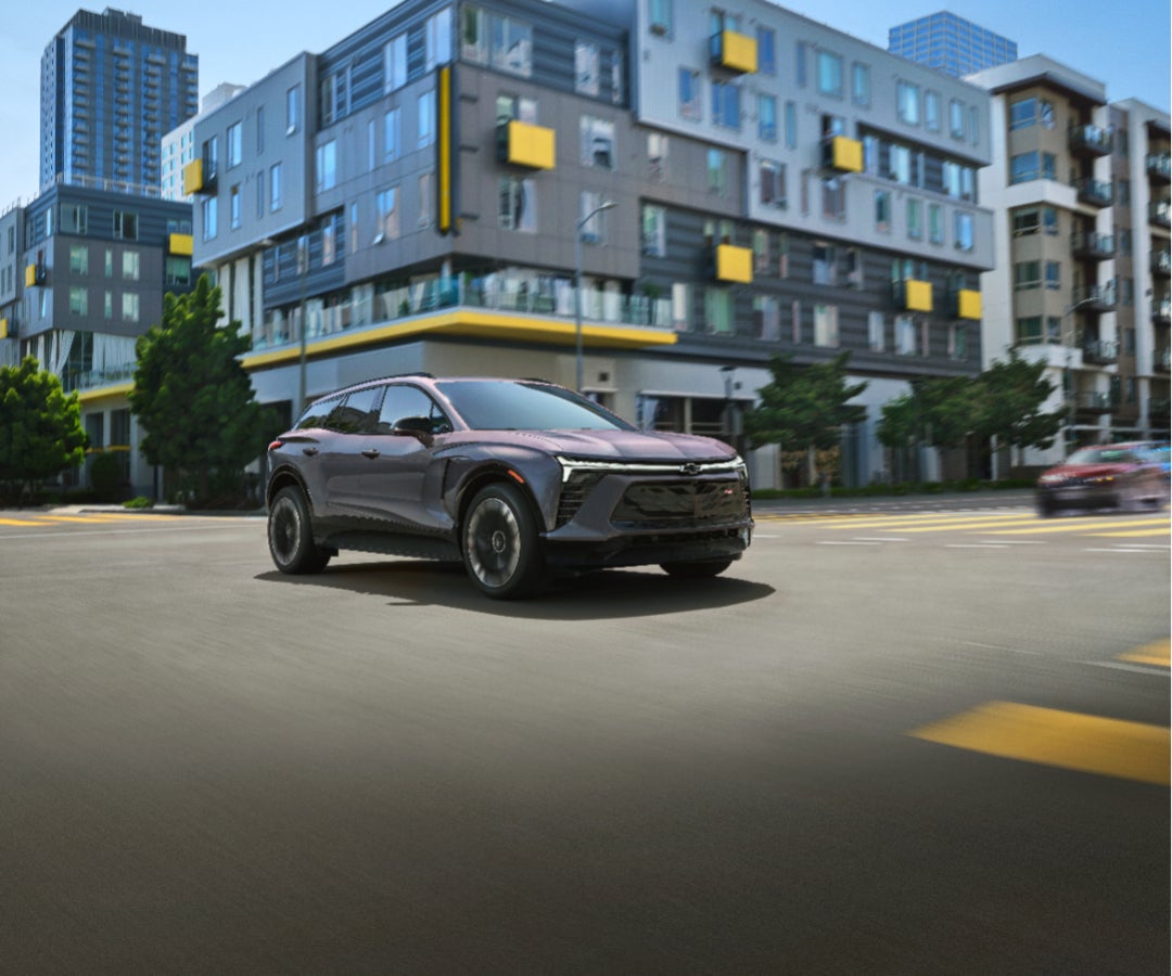 La Chevrolet Blazer EV combina líneas deportivas con una parrilla cerrada y faros LED que refuerzan su carácter 100% eléctrico