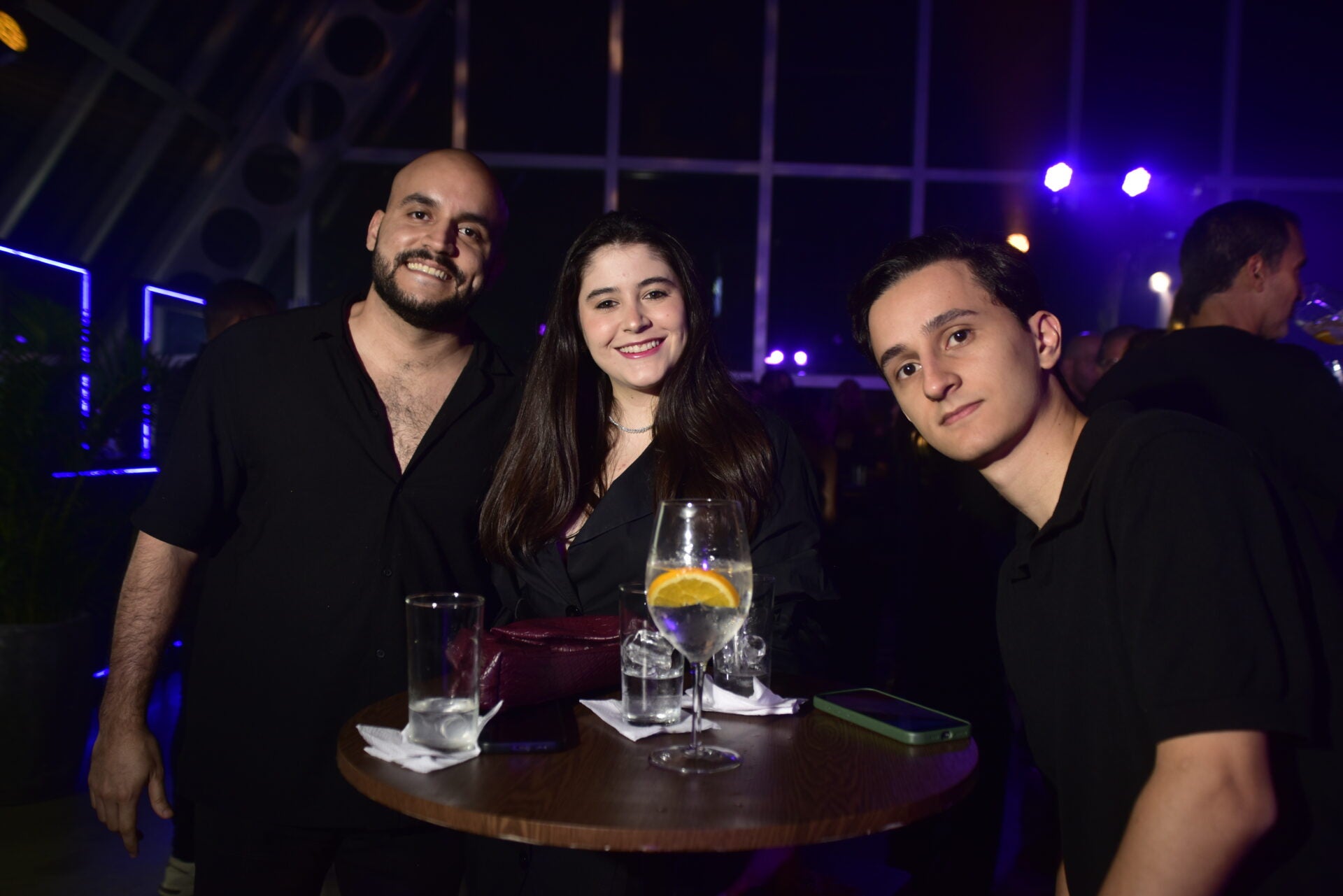 Ricardo Álvarez; la diseñadora Mariana Jaramillo; y el fotografo David Cachan, entre los asistentes al evento.