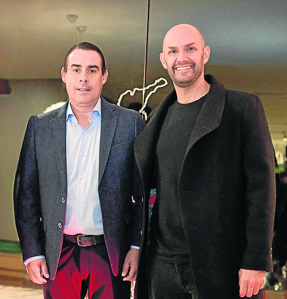 Gustavo Prieto, gerente de Ambienta; y el chef y empresario Nicolás de Zubiría, entre los asistentes.