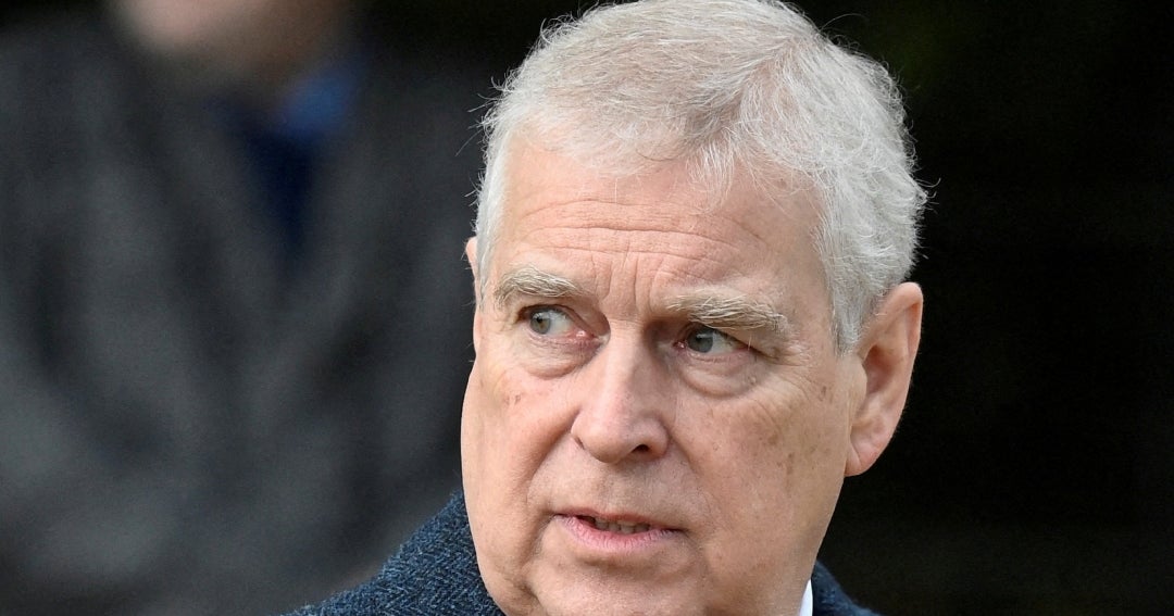 Legisladores de EE.UU. intensifican llamado a que príncipe Andrew hable de Epstein