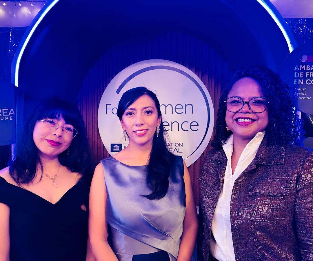 El reconocimiento a Sonia Mangones, Ana Cecilia Villa y Dennisse Ruelas reflejan el compromiso de L’Oréal y la Unesco
