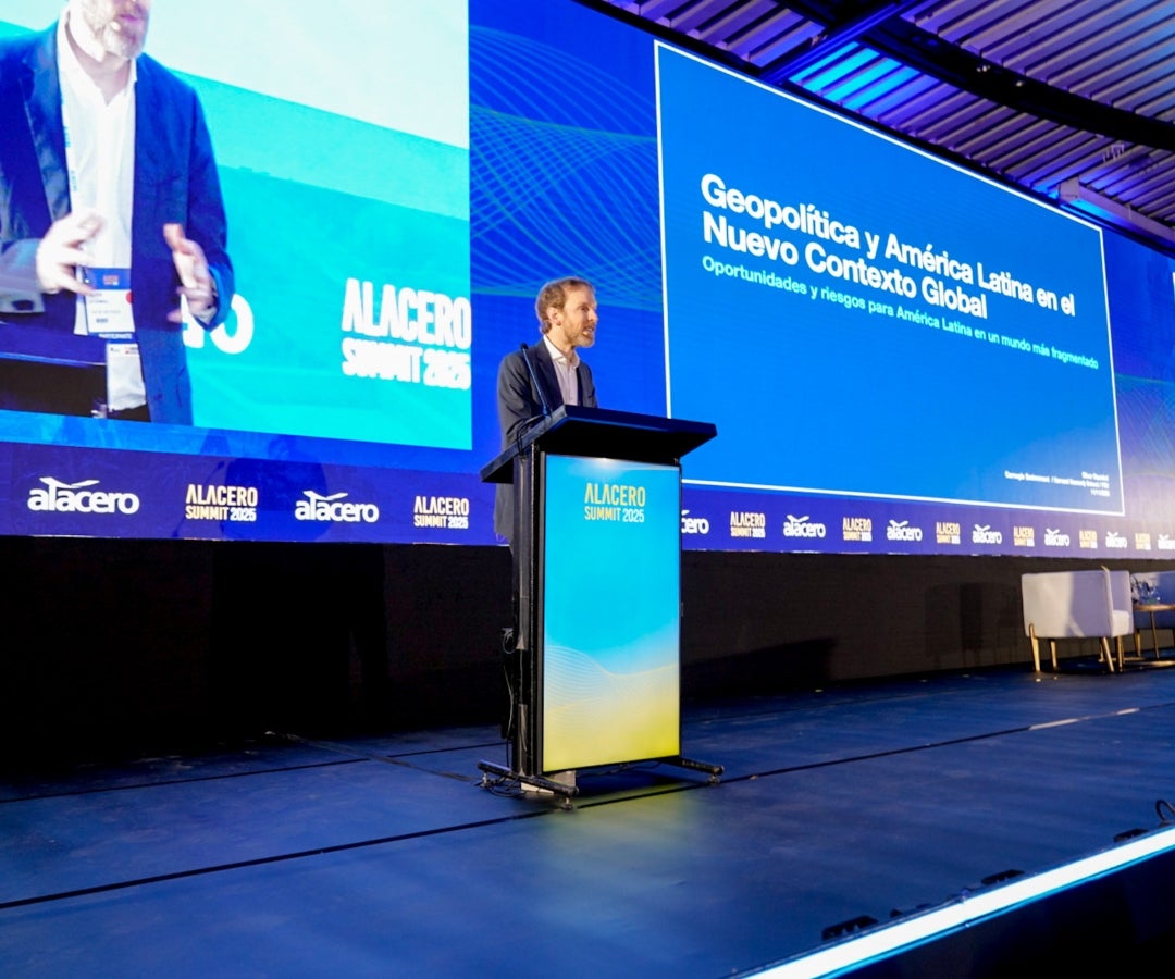 s necesario el establecimiento de diálogos entre países, y en estos el sector privado tiene una gran responsabilidad