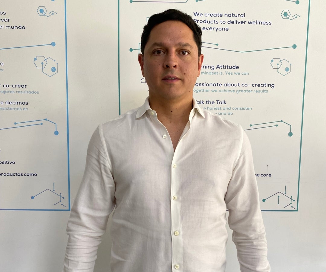 Alejandro Venegas, CEO de Tarkus Pharma Lab