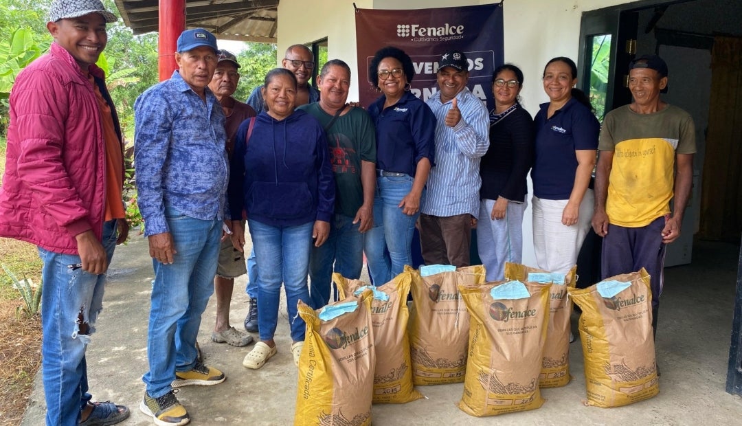 Entrega a pequeños agricultores