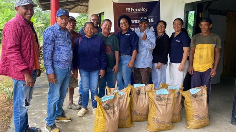 Entrega a pequeños agricultores