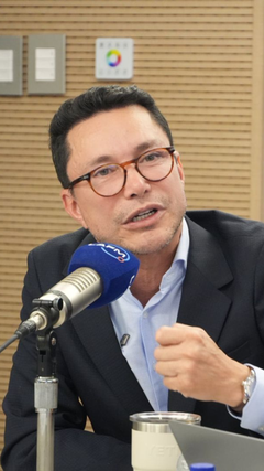 Carlos Caicedo, precandidato presidencial