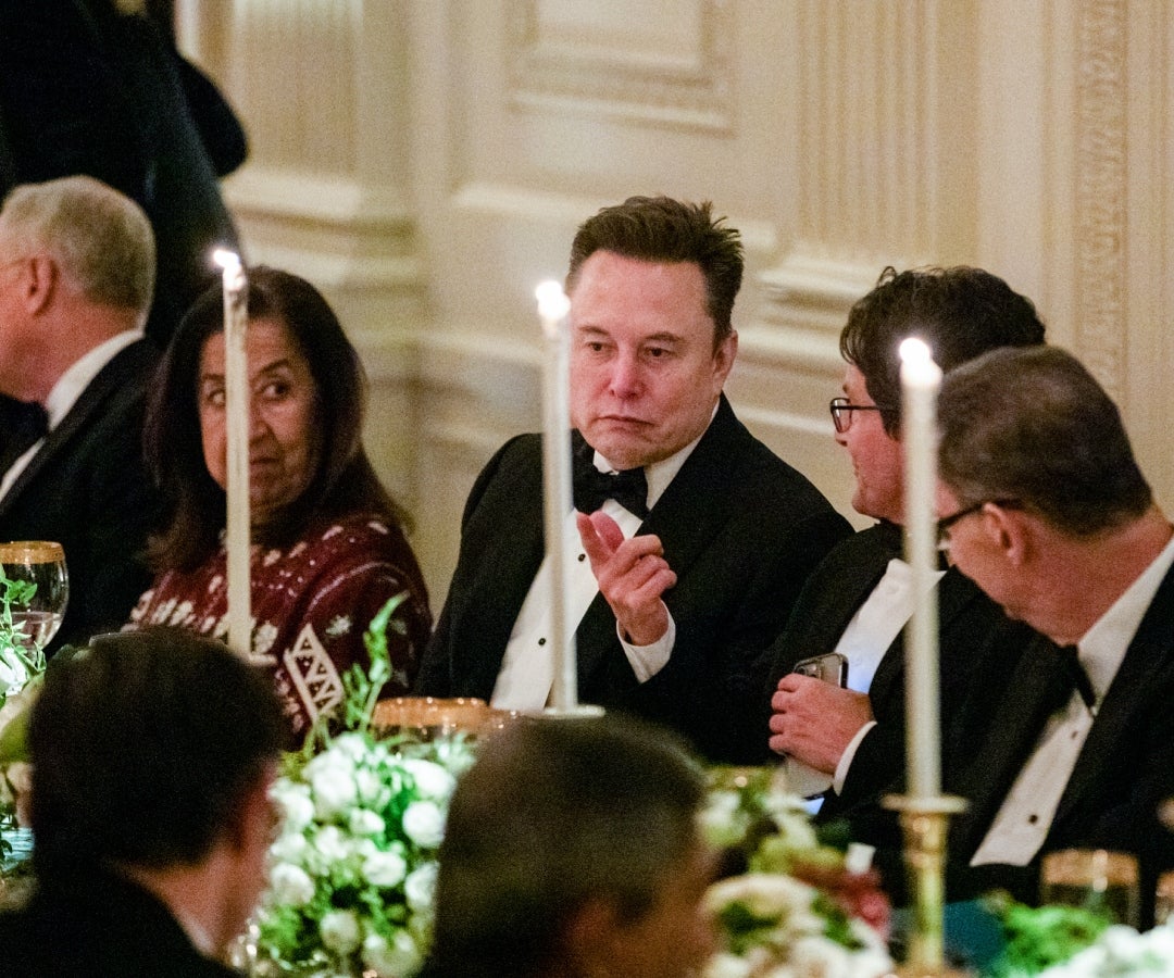 Musk fue invitado como huésped a una cena de gala en honor al príncipe heredero saudita Mohammed bin Salman