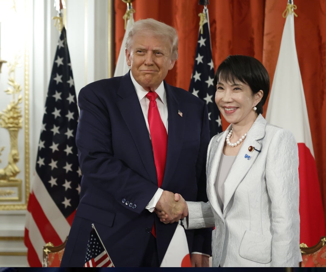 El presidente estadounidense Donald Trump y Sanae Takaichi en Tokio