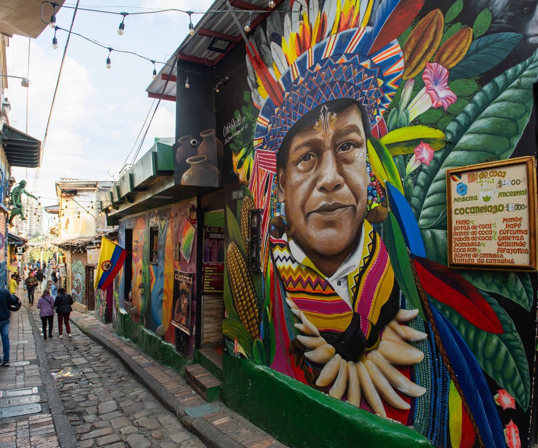 • El catálogo reunirá 300 empresas de sectores como música, arte, gastronomía, moda, turismo y e-sports, ofreciendo acompañamiento técnico, producción audiovisual bilingüe y fortalecimiento de marca.