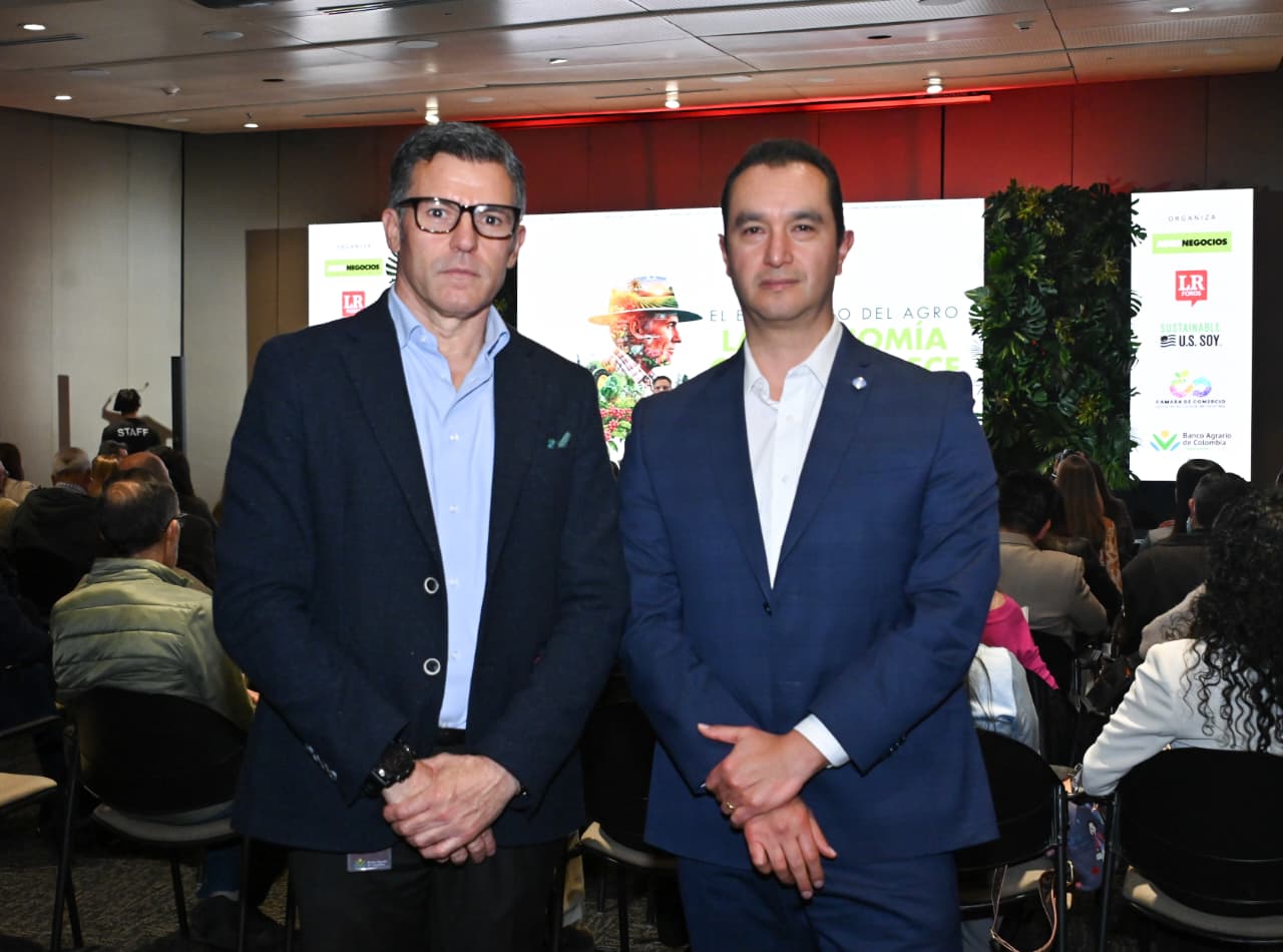 Eduardo Carlos Gutiérrez, vicepresidente del Banco Agrario, y Andrés Useche, vicepresidente para la región Andina de Yara Latam.