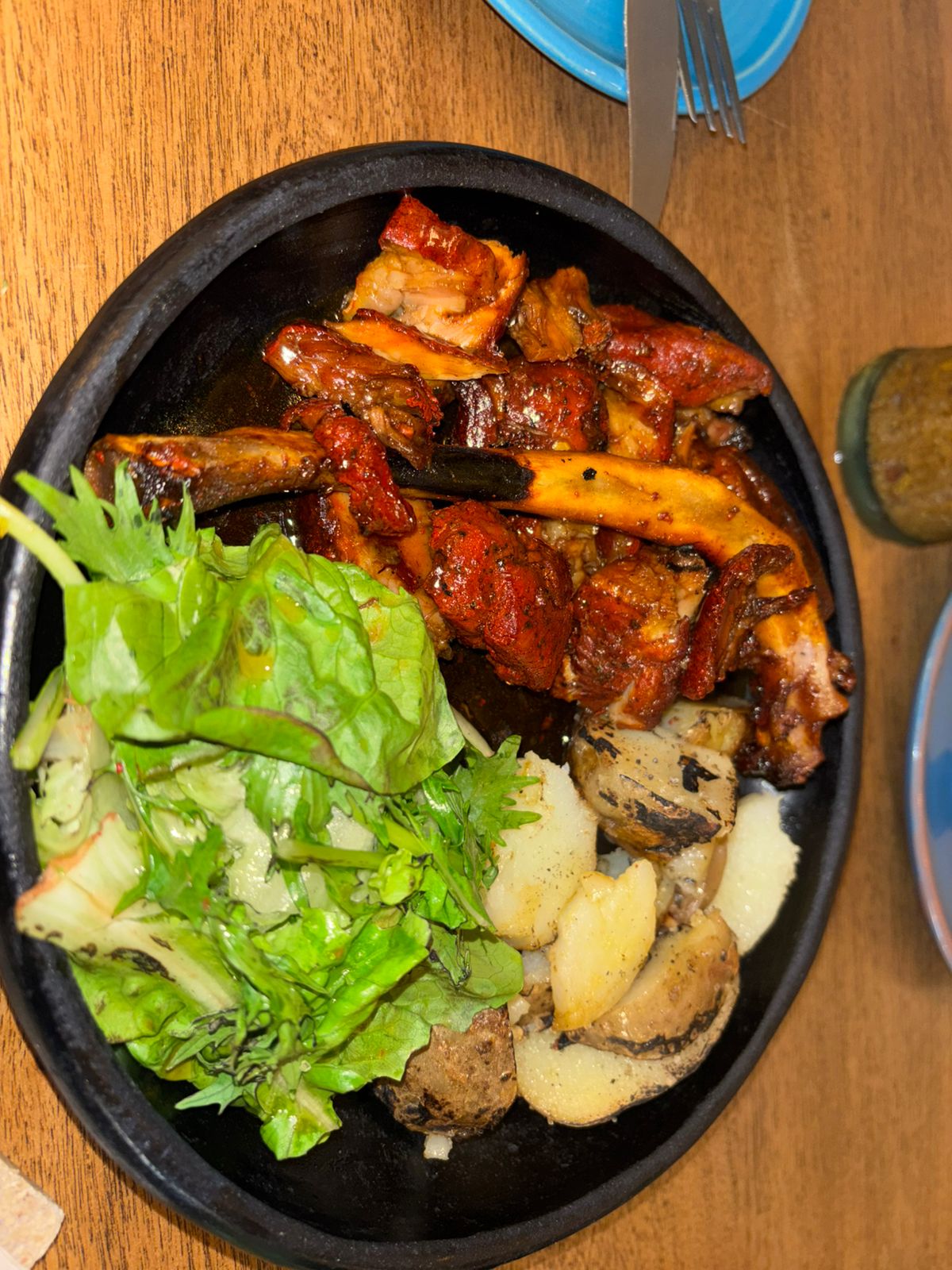 Costillas de cerdo, el plato que ofrece una explosión de sabores