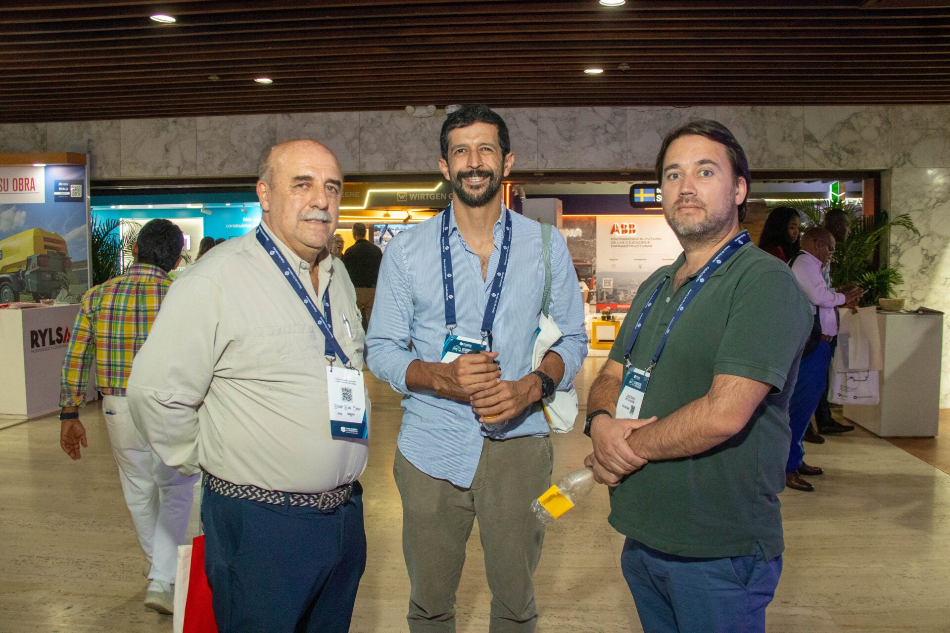 Jhon Arbelaez, gerente técnico Covioriente; Juan Manuel Dávila, gerente técnico Edl; y Julio Mojica Barón, gerente de Soiling.