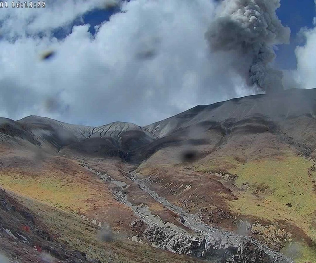 Es posible que se presenten cambios en la actividad del volcán, teniendo momentos en los que disminuya en comparación con los últimos días