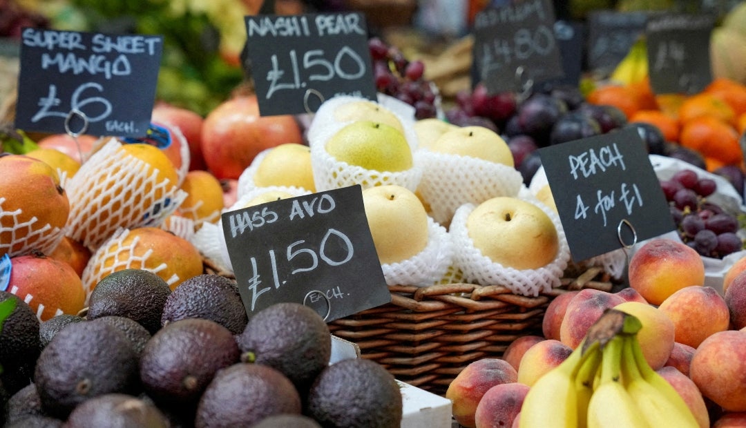 El índice de precios alimentarios de la FAO, que mide una cesta de productos alimentarios básicos comercializados a nivel mundial, registró una media de 125,1 puntos en noviembre