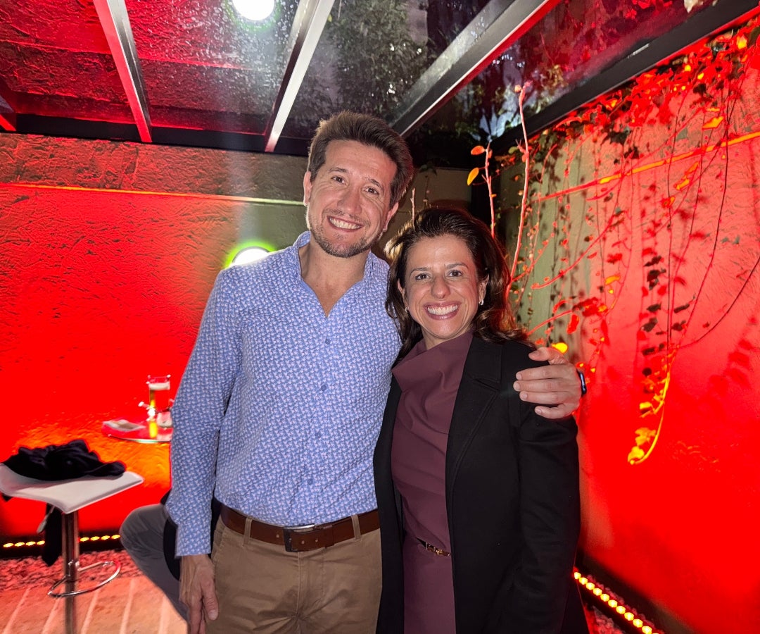 Lucas Bianchi, gerente de People and Culture Tivit Latam; y Tatiana Lorenzi, gerente de People and Culture de Tivit Global.