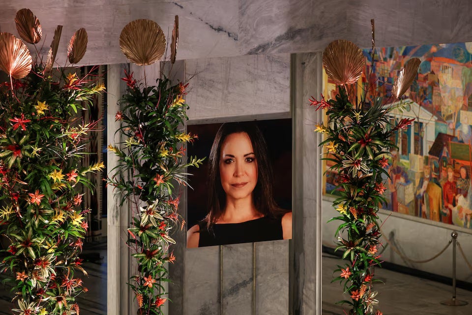 En la ceremonia del Nobel de Paz, la hija de María Corina Machado, recibió el galardón de su madre