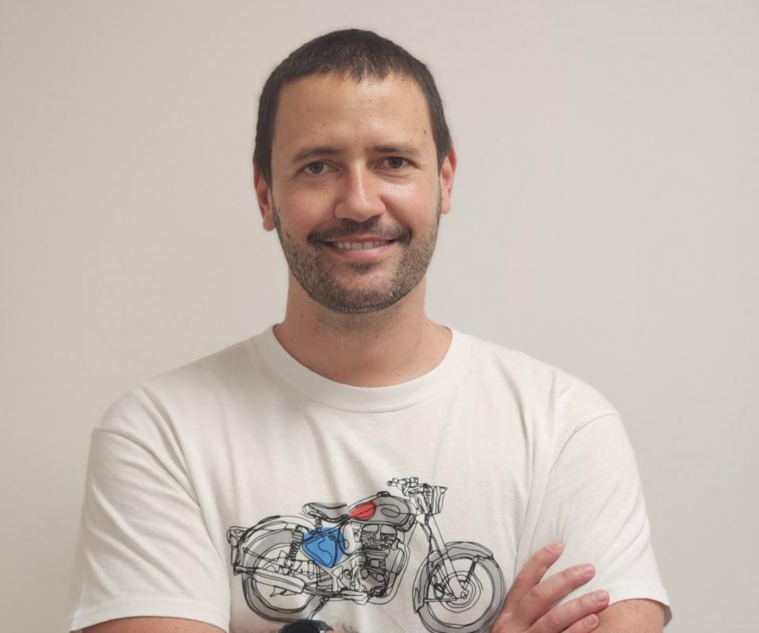 Amaury Layolle, head manager de Royal Enfield en Colombia.