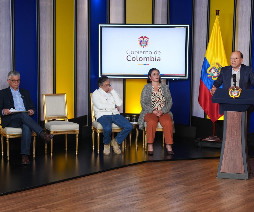 Gobierno Petro denuncia aumento de contrabando