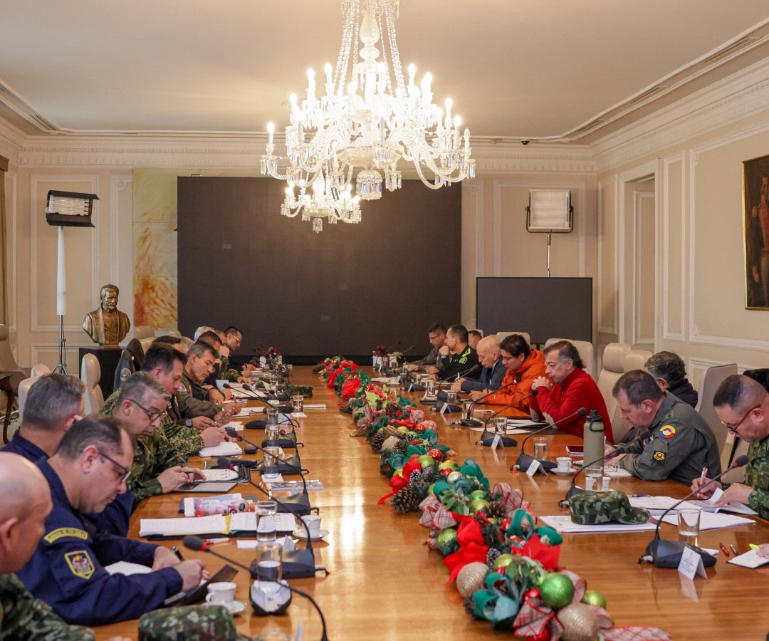 Gobierno anuncia reanudación de fumigaciones con glifosato en zonas de cultivos ilícitos