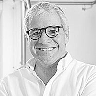 Luis Fernando Tascon Duran, gerente general Santa Anita Napoles