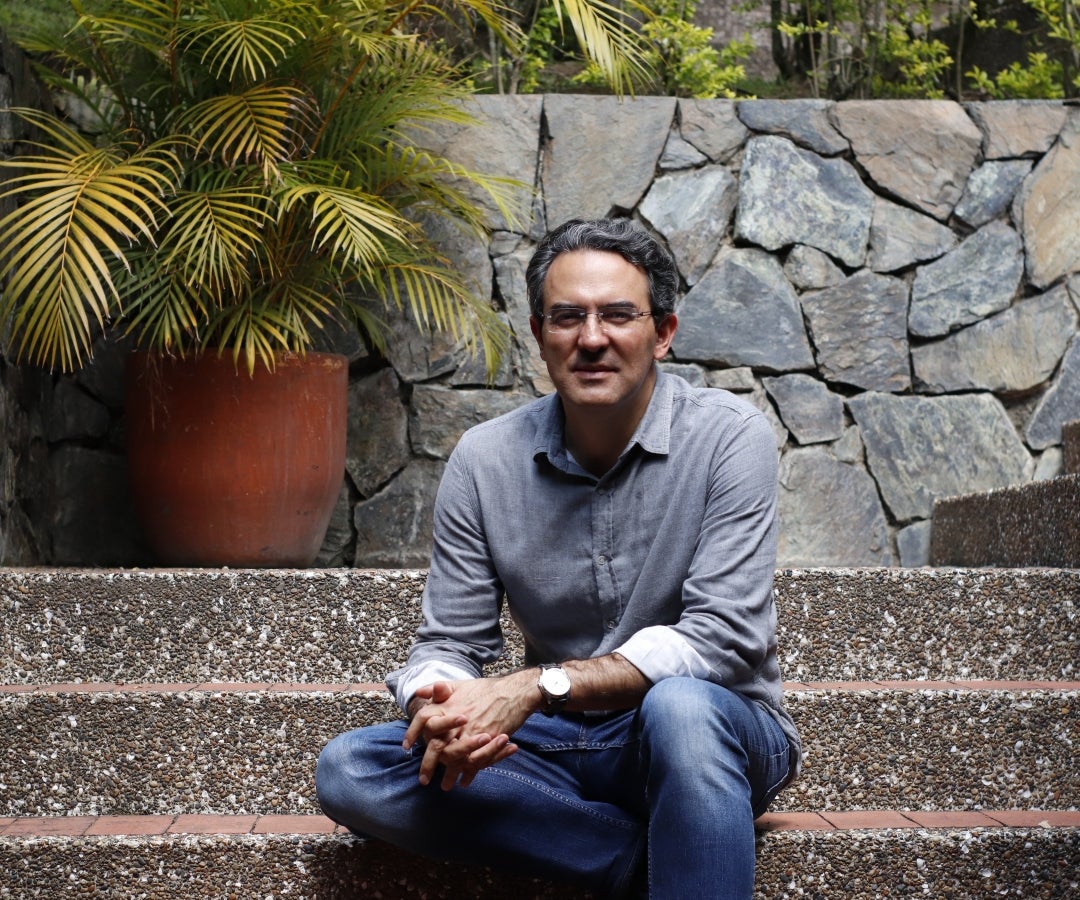 El escritor colombiano Juan Gabriel Vásquez.