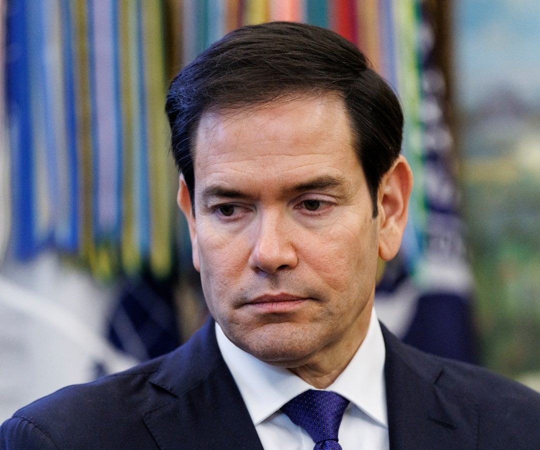 EE.UU. podría usar la fuerza para asegurar la cooperación de Venezuela, afirma Rubio