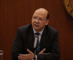 Germán Ávila, ministro de Hacienda Germán Ávila, ministro de Hacienda