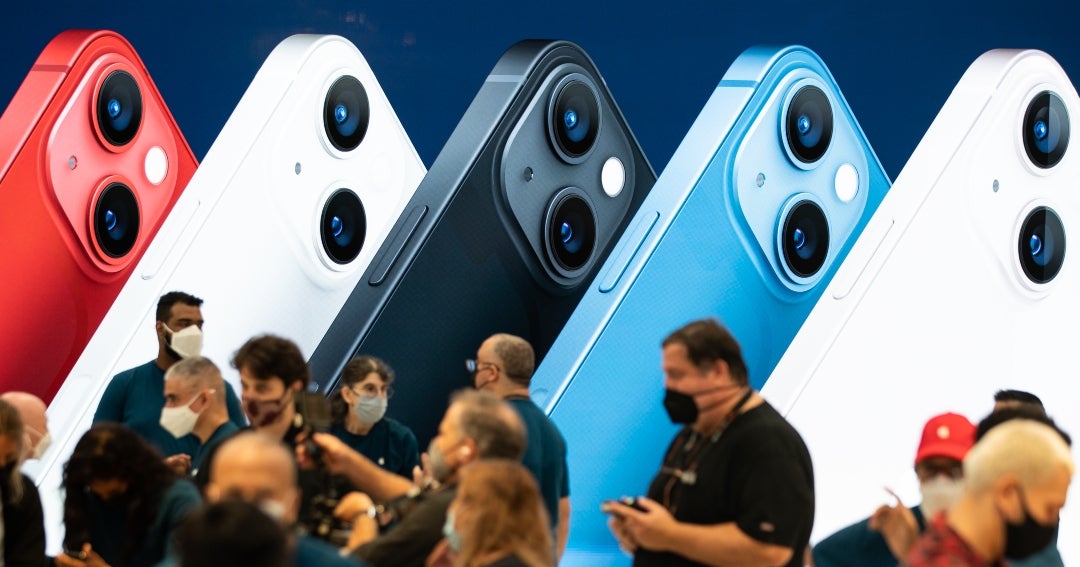Apple presenta novedades para su evento "surprise and shine" con iPhone plegable