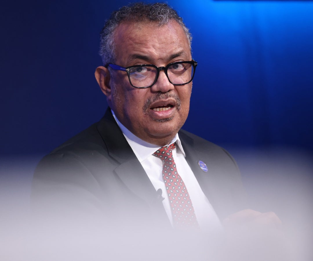 La OMS recorta personal tras la retirada de financiamiento de EE.UU. y Argentina