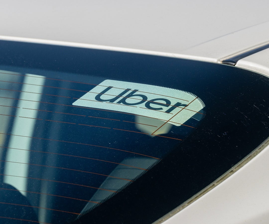 Uber lanzará servicios de robotaxi en Hong Kong, Madrid, Houston y Zúrich