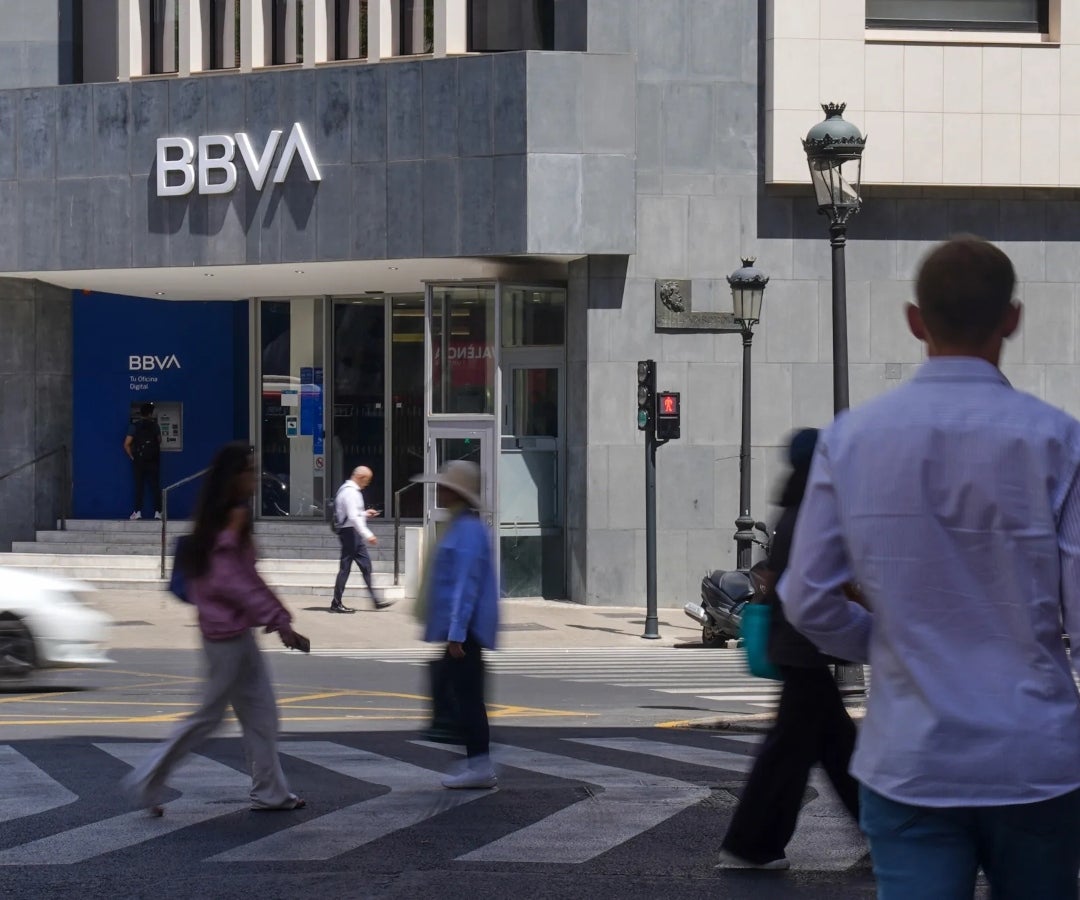 El BBVA gana un récord de US$12.4 millones y sube el dividendo 31%