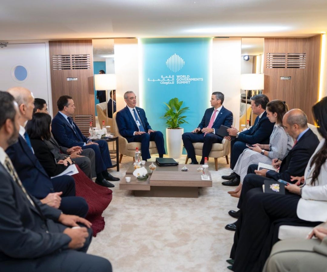 El Presidente Peña conversó con los gobiernos de República Dominicana y Estonia