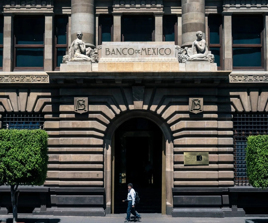 Banco de México deja tasa de interés en 7% y valorará realizar ajustes adicionales