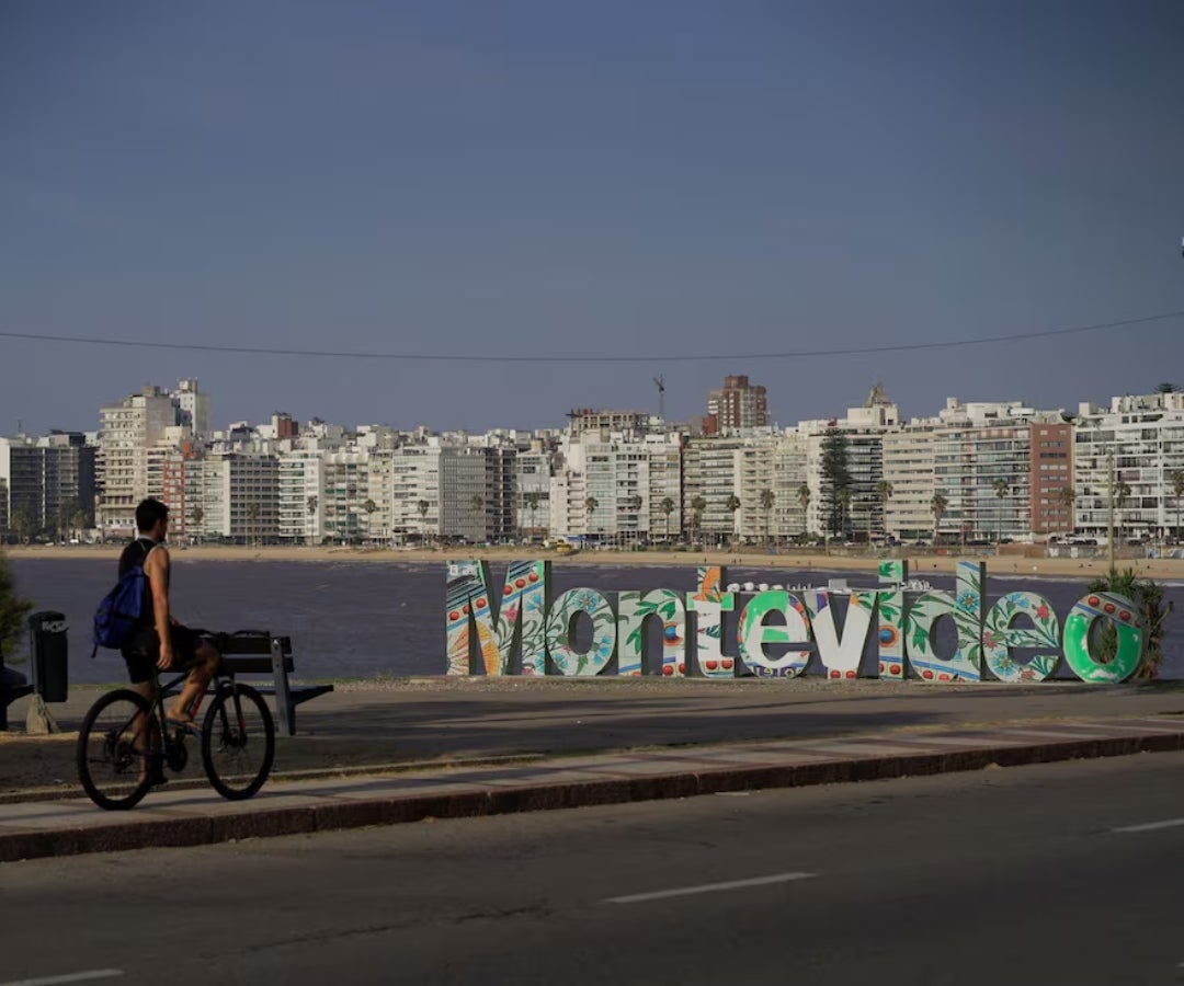 Intendencia de Montevideo reducirá la cantidad de horas extra para funcionarios en 2026