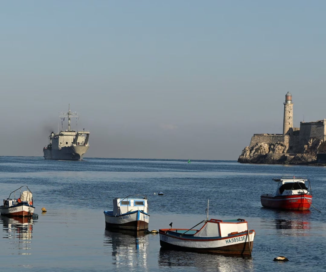 Buques mexicanos con ayuda humanitaria enviados por Sheinbaum llegan a Cuba