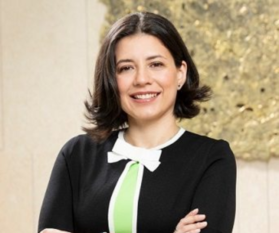 Corina Zambrano, Analac