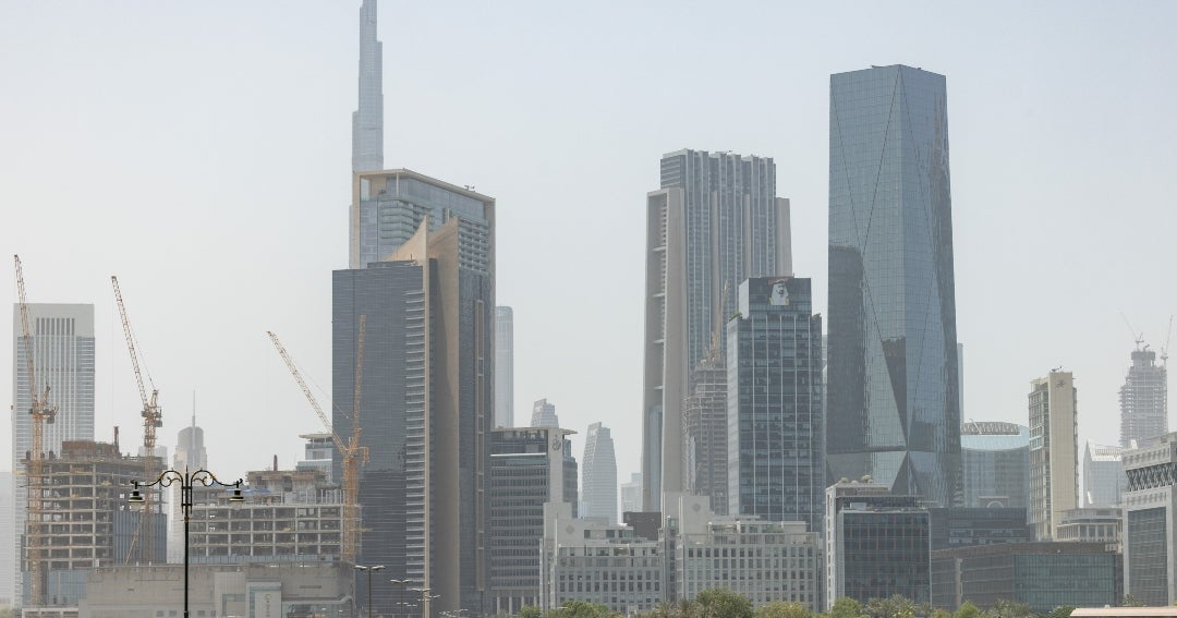 Emiratos Árabes Unidos, el muro tecnológico frente a la guerra de drones que sacude al Golfo