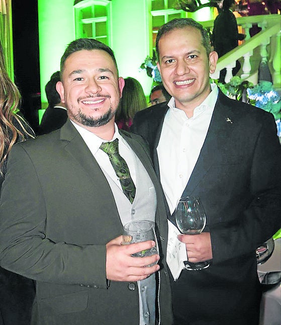 Asistieron también al evento David Beltrán, Regional Manager para Universidad de New South Wales Australia y Carlos Ángel, Director Comercial Blue Studies International.