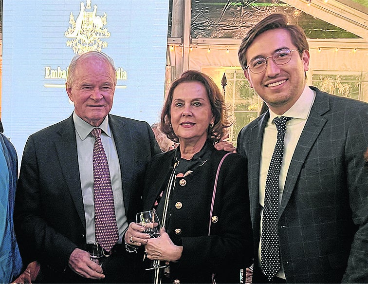 Stephen Newton, Laura Acevedo y Felipe Moreno, miembros Junta Directiva del Acbc Australia Colombia Business Council.